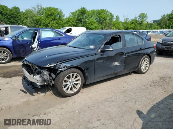 2018 BMW 3 Series 320i xDrive z VIN WBA8A3C50JA489629, wystawiony jako Copart lot #59535745 z przebiegiem 75 941 mil mil oraz Szkoda całkowita • Salvage title. Historia ofert i sprzedaży dostępna na DreamBid. Obrazek 1.