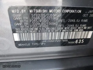 2023 Mitsubishi Outlander SEL with VIN JA4J3VA81PZ017600, listed as a IAAI auction lot 41326806 with 217,788 mi miles. Bid and sale history available at carsss.com. Image 9.