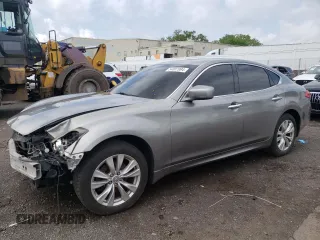 2011 Infiniti M37 with VIN JN1BY1AR1BM370358, listed as a Copart auction lot 54007994 with 0 mi miles and Salvage Title. Bid and sale history available at carsss.com. Image 1.