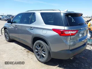 2019 Chevrolet Traverse RS z VIN 1GNERJKW8KJ291418, wystawiony jako IAAI lot #42020904 z przebiegiem 43 130 mil mil oraz . Historia ofert i sprzedaży dostępna na DreamBid. Obrazek 3.