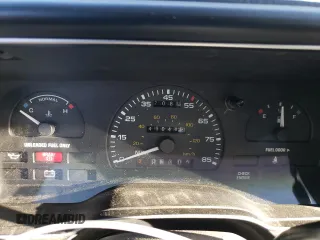 1991 Ford Taurus z VIN 1FACP52U3MA237495, wystawiony jako Copart lot #82519194 z przebiegiem 41 048 mil mil oraz Czysty tytuł • Clean title. Historia ofert i sprzedaży dostępna na DreamBid. Obrazek 9.