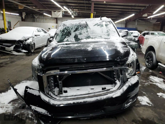 2016 GMC Yukon Denali with VIN 1GKS2CKJXGR325355, listed as a Copart auction lot 88905095 with 127,432 mi miles and Salvage Title. Bid and sale history available at carsss.com. Image 5.