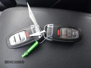 2013 Audi Q5 Premium Plus с VIN WA1LFAFP6DA101589, выставлен на аукционе IAAI как лот 41888962 с пробегом 112 422 миль миль и . История ставок и продаж доступна на DreamBid. Изображение 11.