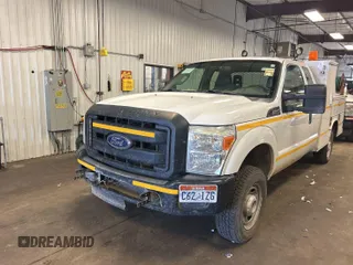 2013 Ford F-350 z VIN 1FD7X3B67DEA52601, wystawiony jako IAAI lot #42409012 z przebiegiem 335 745 mil mil oraz . Historia ofert i sprzedaży dostępna na DreamBid. Obrazek 21.