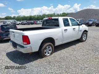 2018 Ram 1500 SLT with VIN 1C6RR6GG6JS143132, listed as a IAAI auction lot 42726628 with 204,696 mi miles and . Bid and sale history available at DreamBid. Image 4.