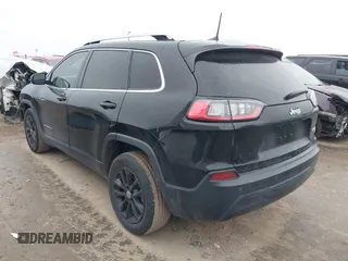 2020 Jeep Cherokee Latitude Plus with VIN 1C4PJLLB7LD637670, listed as a IAAI auction lot 41581886 with 70,199 mi miles. Bid and sale history available at carsss.com. Image 3.