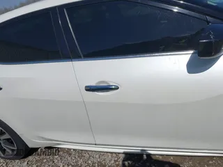 2016 Nissan Maxima SV with VIN 1N4AA6APXGC402994, listed as a IAAI auction lot 41741709 with 96,681 mi miles and . Bid and sale history available at DreamBid. Image 13.
