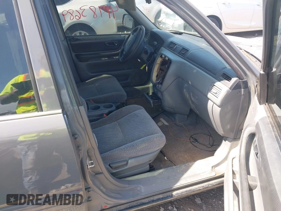 1997 Honda CR-V with VIN JHLRD1841VC003782, listed as a IAAI auction lot 41783689 with 18,521 mi miles. Bid and sale history available at carsss.com. Image 5.