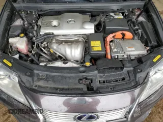 2013 Lexus ES 300h z VIN JTHBW1GG9D2033782, wystawiony jako Copart lot #60403455 z przebiegiem 265 567 mil mil oraz Szkoda całkowita • Salvage title. Historia ofert i sprzedaży dostępna na DreamBid. Obrazek 11.