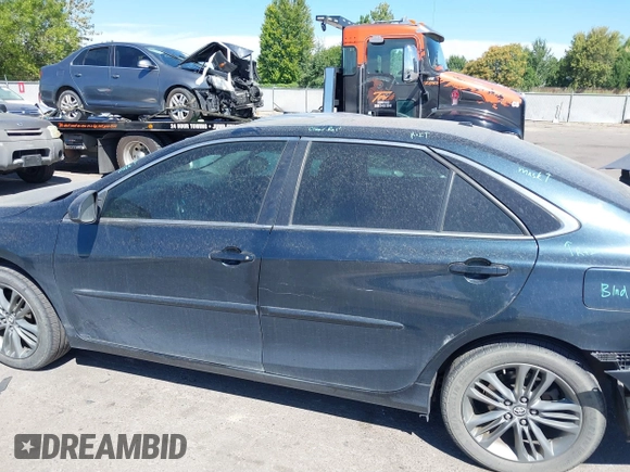 2017 Toyota Camry XLE with VIN 4T1BF1FKXHU305902, listed as a IAAI auction lot 40145319 with 78,398 mi miles and . Bid and sale history available at DreamBid. Image 14.
