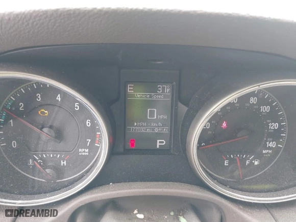 2011 Jeep Grand Cherokee Laredo with VIN 1J4RR4GG0BC610046, listed as a IAAI auction lot 41730587 with 177,032 mi miles. Bid and sale history available at carsss.com. Image 7.