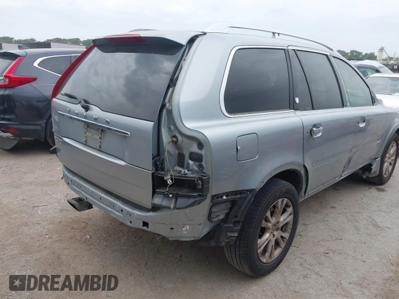 2014 Volvo XC90 с VIN YV4952CY8E1681061, выставлен на аукционе IAAI как лот 42271623 с пробегом 134 456 миль миль и . История ставок и продаж доступна на DreamBid. Изображение 6.