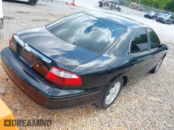 2005 Mercury Sable LS with VIN 1MEFM55S05A625228, listed as a IAAI auction lot 42429352 with Not provided miles and . Bid and sale history available at DreamBid. Image 4.