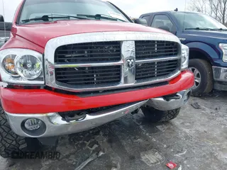 2007 Dodge Ram 2500 SLT with VIN 1D7KS28C17J525897, listed as a IAAI auction lot 41552894 with 426,157 mi miles. Bid and sale history available at carsss.com. Image 6.