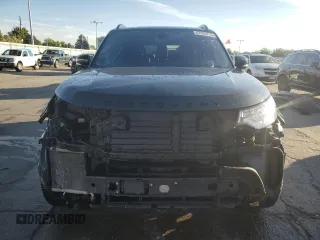 2018 Land Rover Discovery HSE with VIN SALRR2RV4JA061234, listed as a Copart auction lot 67729713 with 62,721 mi miles. Bid and sale history available at carsss.com. Image 5.
