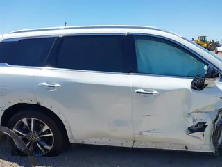 2024 Infiniti QX60 Luxe with VIN 5N1DL1FS0RC338206, listed as a IAAI auction lot 42236710 with 17,837 mi miles and . Bid and sale history available at DreamBid. Image 12.