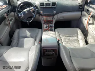 2011 Toyota Highlander Limited with VIN 5TDYK3EH8BS031350, listed as a Copart auction lot 46790185 with 181,032 mi miles and Salvage Title. Bid and sale history available at carsss.com. Image 8.