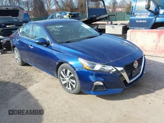 2020 Nissan Altima S z VIN 1N4BL4BV5LC124872, wystawiony jako IAAI lot #41731631 z przebiegiem 113 557 mil mil oraz . Historia ofert i sprzedaży dostępna na DreamBid. Obrazek 1.