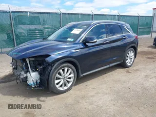 2019 Infiniti QX50 Pure z VIN 3PCAJ5M37KF116903, wystawiony jako IAAI lot #42156926 z przebiegiem 81 592 mil mil oraz . Historia ofert i sprzedaży dostępna na DreamBid. Obrazek 2.