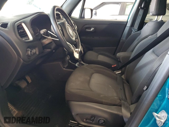 2021 Jeep Renegade Latitude z VIN ZACNJCBB7MPM57579, wystawiony jako Copart lot #59979555 z przebiegiem 49 272 mil mil oraz Szkoda całkowita • Salvage title. Historia ofert i sprzedaży dostępna na DreamBid. Obrazek 7.