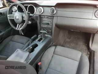 2007 Ford Mustang Deluxe with VIN 1ZVFT84N475327789, listed as a Copart auction lot 59696285 with 192,049 mi miles and Salvage title. Bid and sale history available at DreamBid. Image 8.