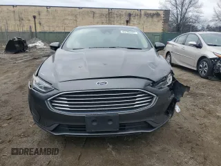 2020 Ford Fusion SE with VIN 3FA6P0HD9LR165097, listed as a Copart auction lot 43706455 with 44,281 mi miles and Salvage Title. Bid and sale history available at carsss.com. Image 5.