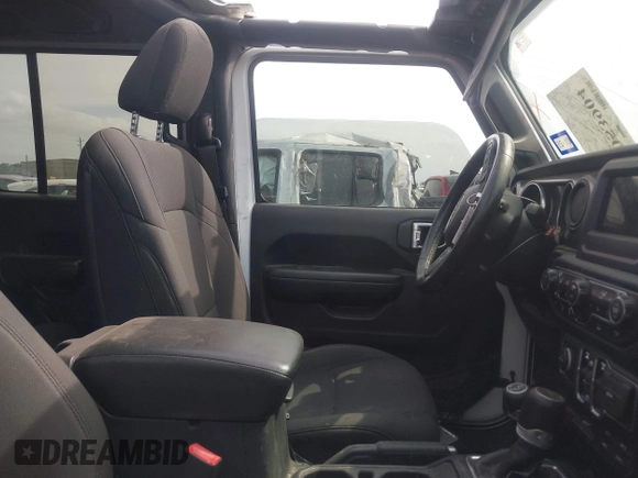 2020 Jeep Gladiator Sport S with VIN 1C6HJTAG9LL161535, listed as a IAAI auction lot 42053904 with 104,260 mi miles and . Bid and sale history available at DreamBid. Image 5.