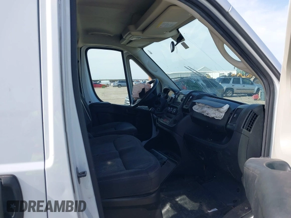 2020 Ram ProMaster Cargo with VIN 3C6TRVDG4LE128073, listed as a IAAI auction lot 41094130 with Not Provided miles and . Bid and sale history available at carsss.com. Image 5.