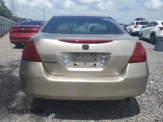 2006 Honda Accord LX с VIN 3HGCM56406G702303, выставлен на аукционе Copart как лот 60987745 с пробегом Не указан миль и На запчасти • Non repairable. История ставок и продаж доступна на DreamBid. Изображение 6.