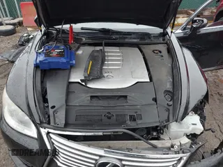 2013 Lexus LS 460 L with VIN JTHDL5EF4D5005941, listed as a IAAI auction lot 41462154 with 144,937 mi miles and . Bid and sale history available at DreamBid. Image 10.