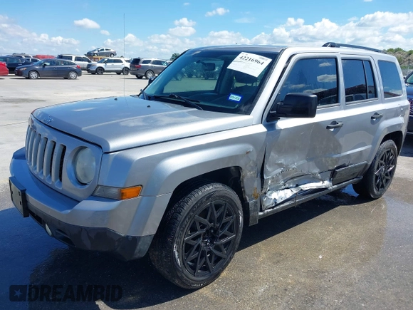 2014 Jeep Patriot Sport z VIN 1C4NJPBA7ED818830, wystawiony jako IAAI lot #42216964 z przebiegiem 144 909 mil mil oraz . Historia ofert i sprzedaży dostępna na DreamBid. Obrazek 20.