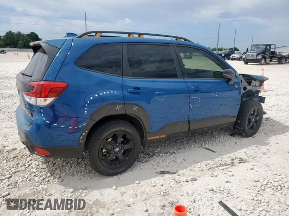 2022 Subaru Forester Wilderness with VIN JF2SKAMC2NH527657, listed as a Copart auction lot 57845595 with 36,981 mi miles and Salvage title. Bid and sale history available at DreamBid. Image 3.