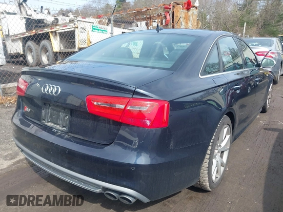 2013 Audi S6 Prestige with VIN WAUF2AFC6DN081829, listed as a IAAI auction lot 41785814 with 127,935 mi miles. Bid and sale history available at carsss.com. Image 4.