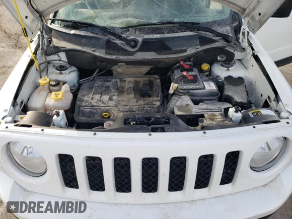 2014 Jeep Patriot Latitude with VIN 1C4NJRFB4ED892754, listed as a Copart auction lot 46517945 with 161,042 mi miles and Salvage title. Bid and sale history available at DreamBid. Image 13.