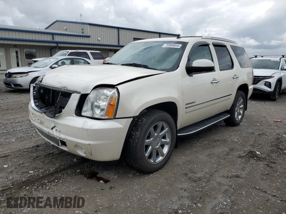 2013 GMC Yukon Denali with VIN 1GKS2EEF8DR185675, listed as a Copart auction lot 72994644 with 141,326 mi miles and Salvage Title. Bid and sale history available at carsss.com. Image 1.