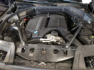 2017 BMW 5 Series 535i xDrive with VIN WBA5M4C50HD186987, listed as a Copart auction lot 60705425 with 83,701 mi miles and Clean title. Bid and sale history available at DreamBid. Image 12.