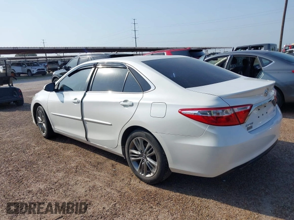 2017 Toyota Camry XLE with VIN 4T1BF1FK5HU358622, listed as a IAAI auction lot 41940058 with 1 mi miles. Bid and sale history available at carsss.com. Image 3.