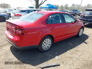 2010 Volkswagen Jetta Sedan S with VIN 3VWJZ7AJ0AM024143, listed as a IAAI auction lot 42082583 with 177,888 mi miles. Bid and sale history available at carsss.com. Image 4.