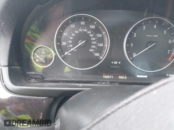 2014 BMW 5 Series 535i with VIN WBA5B1C51ED475098, listed as a IAAI auction lot 41517762 with 102,611 mi miles and . Bid and sale history available at carsss.com. Image 7.