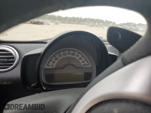 2013 Smart fortwo Passion with VIN WMEEK3BA4DK599147, listed as a Copart auction lot 79648274 with Not provided miles and Salvage title. Bid and sale history available at DreamBid. Image 9.