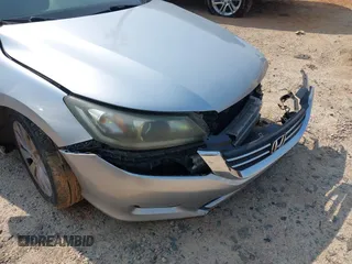 2013 Honda Accord EX z VIN 1HGCR2F7XDA039828, wystawiony jako IAAI lot #42387672 z przebiegiem 183 844 mil mil oraz . Historia ofert i sprzedaży dostępna na DreamBid. Obrazek 20.