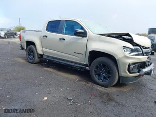 2021 Chevrolet Colorado 4WD Z71 with VIN 1GCGTDEN3M1282541, listed as a IAAI auction lot 41263949 with 31,138 mi miles. Bid and sale history available at carsss.com. Image 1.