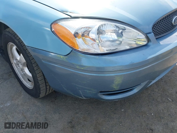 2006 Ford Taurus SE with VIN 1FAFP53U06A207921, listed as a IAAI auction lot 41892288 with 1 mi miles. Bid and sale history available at carsss.com. Image 6.