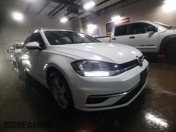 2018 Volkswagen Golf SportWagen S with VIN 3VWD17AU4JM761649, listed as a Copart auction lot 46171765 with 38,628 mi miles and Salvage Title. Bid and sale history available at carsss.com. Image 13.