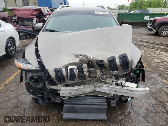 2017 Jeep Cherokee Latitude с VIN 1C4PJLCS6HW640751, выставлен на аукционе Copart как лот 57822525 с пробегом 115 216 миль миль и Чистый • Clean title. История ставок и продаж доступна на DreamBid. Изображение 5.