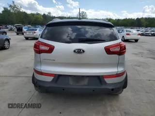 2011 Kia Sportage LX z VIN KNDPB3A20B7062731, wystawiony jako Copart lot #52949695 z przebiegiem 242 639 mil mil oraz Szkoda całkowita • Salvage title. Historia ofert i sprzedaży dostępna na DreamBid. Obrazek 6.
