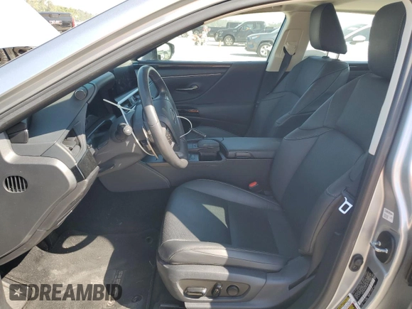 2022 Lexus ES 350 z VIN 58ACZ1B11NU134146, wystawiony jako Copart lot #52334795 z przebiegiem 34 746 mil mil oraz Czysty tytuł • Clean title. Historia ofert i sprzedaży dostępna na DreamBid. Obrazek 7.