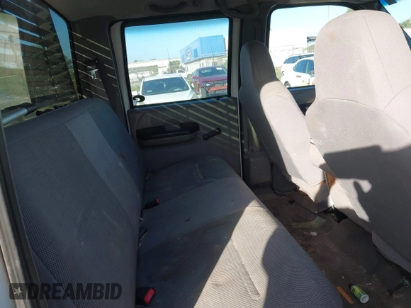 2006 Ford F-350 with VIN 1FTSW30P46EB70248, listed as a IAAI auction lot 41304635 with 169,705 mi miles and . Bid and sale history available at DreamBid. Image 8.