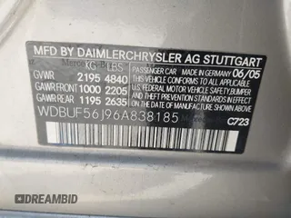 2006 Mercedes-Benz E-Class 3.5L with VIN WDBUF56J96A838185, listed as a IAAI auction lot 41981543 with 213,431 mi miles. Bid and sale history available at carsss.com. Image 9.