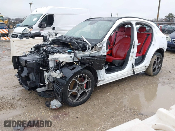 2019 Alfa Romeo Stelvio z VIN ZASPAKAN8K7C38424, wystawiony jako IAAI lot #41476001 z przebiegiem Nie podano mil oraz . Historia ofert i sprzedaży dostępna na DreamBid. Obrazek 22.